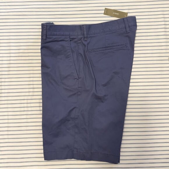 RE-IMAGINED by J. Crew 9" stretch chino short - Picture 13 of 14